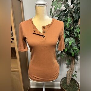 Vince. Women's Button-Detail Top - Orange Sz S
